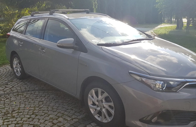 Toyota Auris cena 68900 przebieg: 83000, rok produkcji 2018 z Tarnowskie Góry małe 67